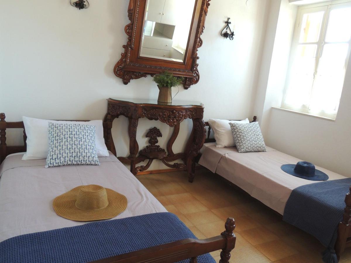 Willa Aloustina'S House Simi Zewnętrze zdjęcie